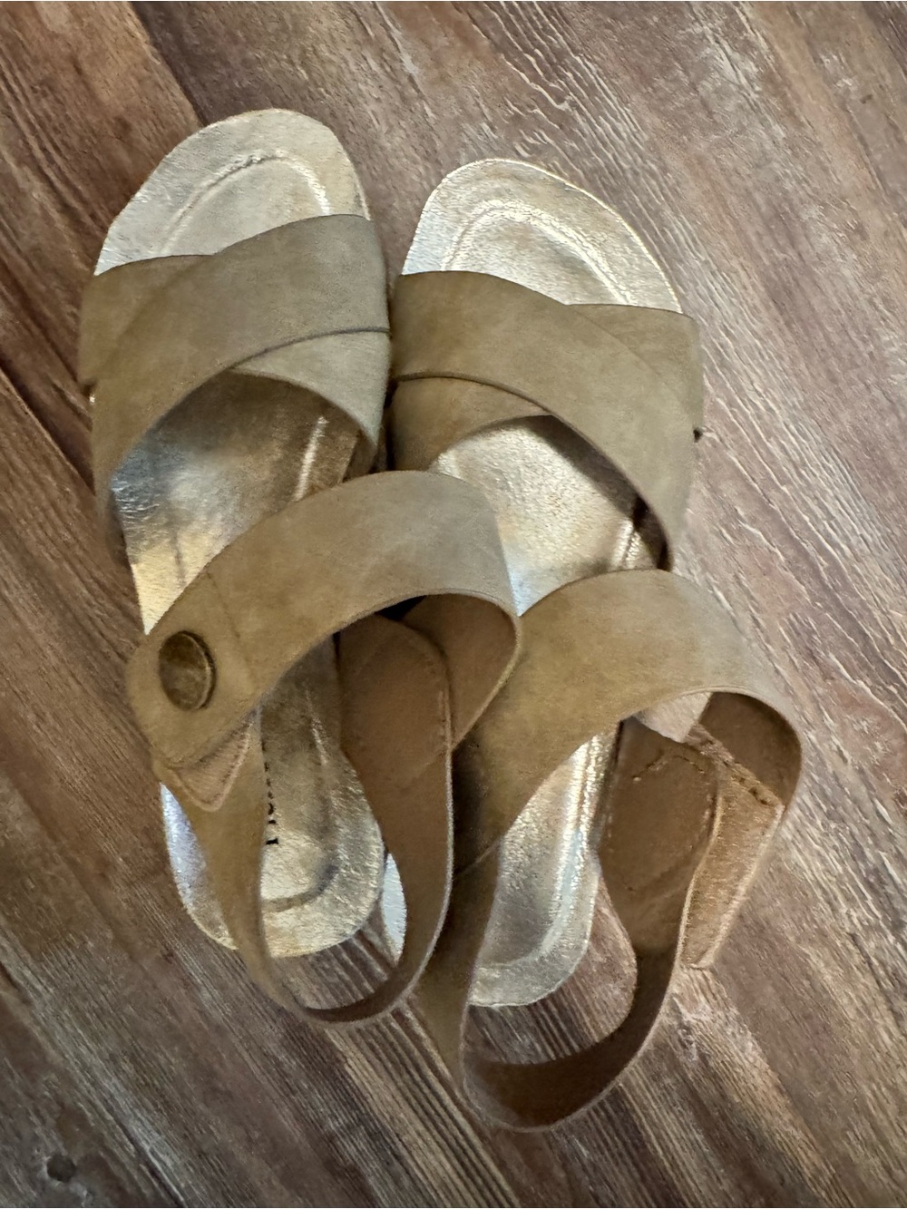 Pierre Dumas Taupe Brown Crisscross Slide Sandals